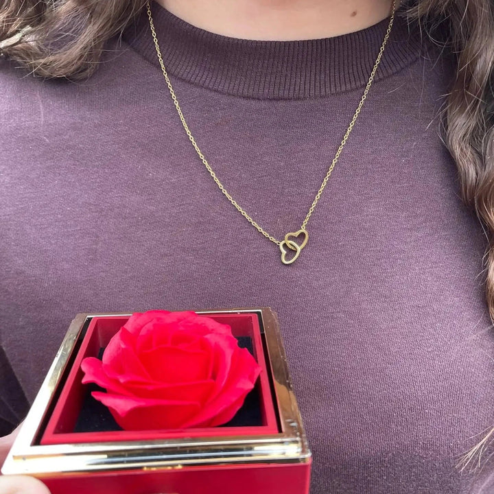 Coffret Cadeau de Rose Éternelle avec Collier Double Cœur